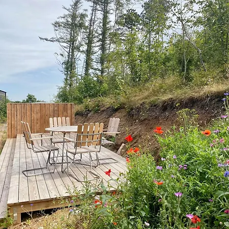 Nyaraló Nordic Design In Playful Colours In Area